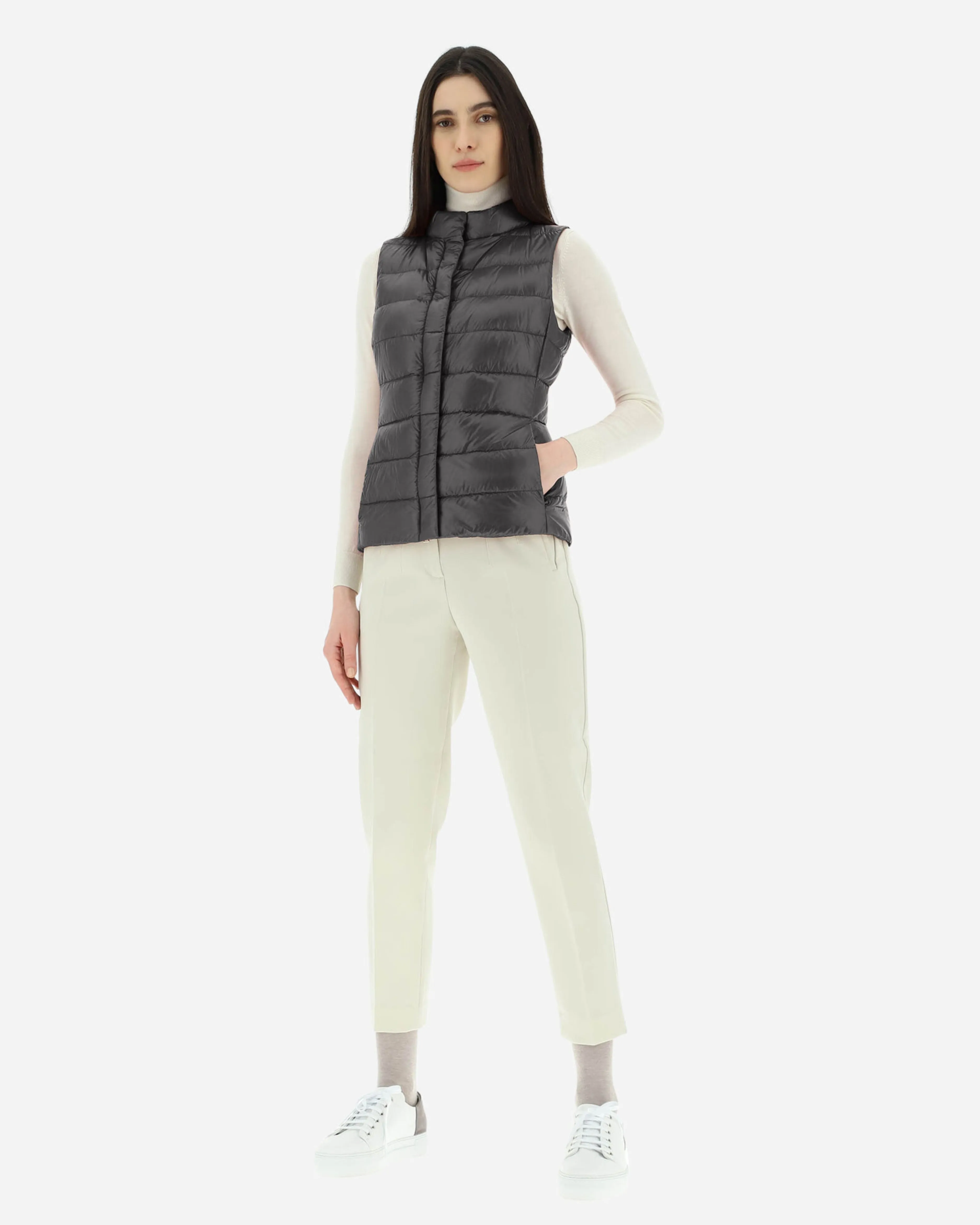 Giulia Vest