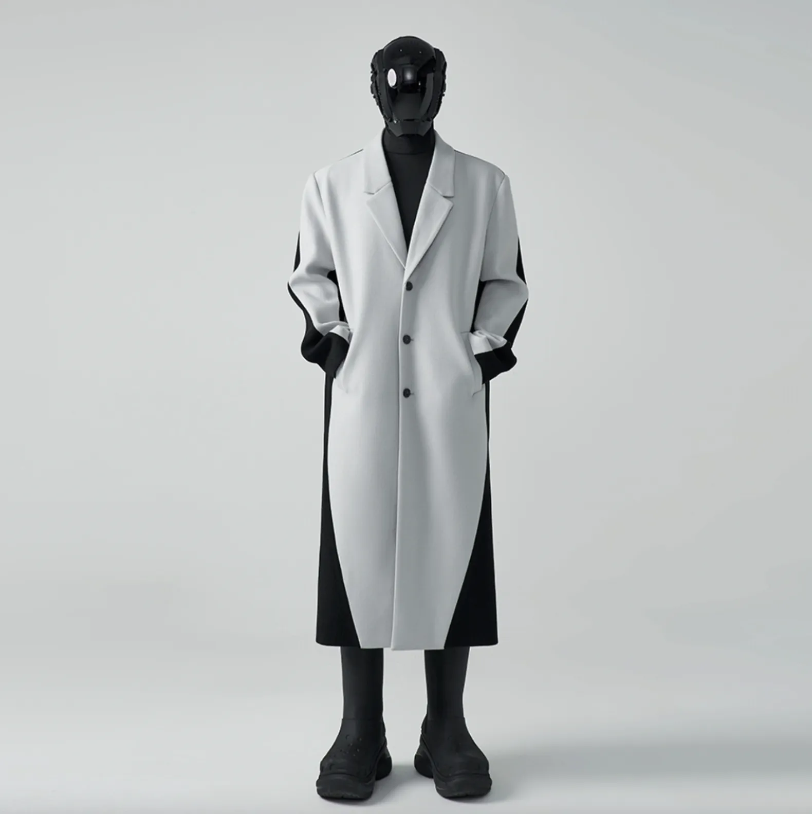 HOMME OVERSIZED TWO-TONE WOOL-BLEND COAT - CEMENT/ BLACK