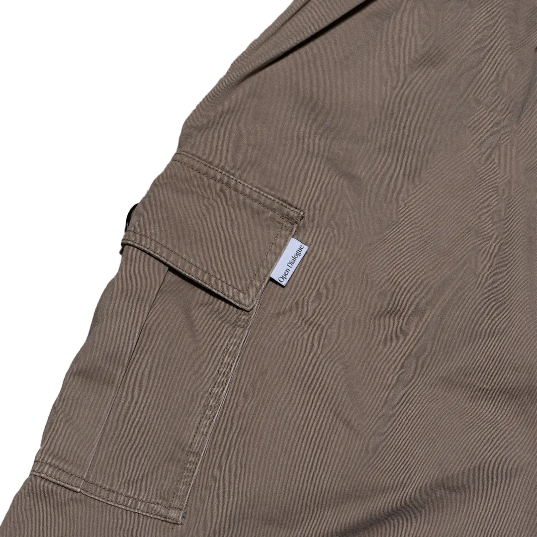 OPEN DIALOGUE KNEE PLEATED CARGO PANTS-KHAKI