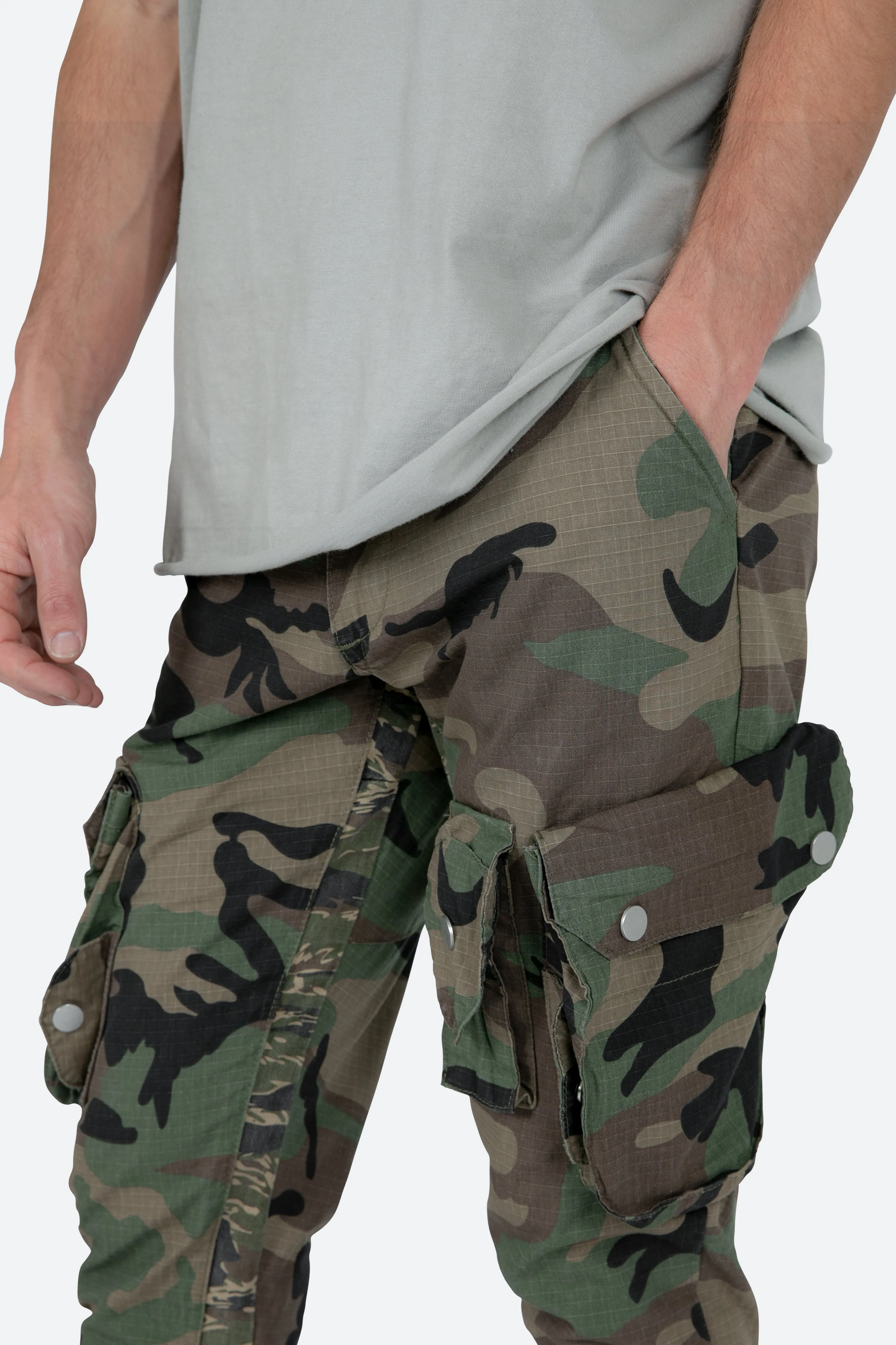 Patch Pocket Flare Cargo Pants - Camo