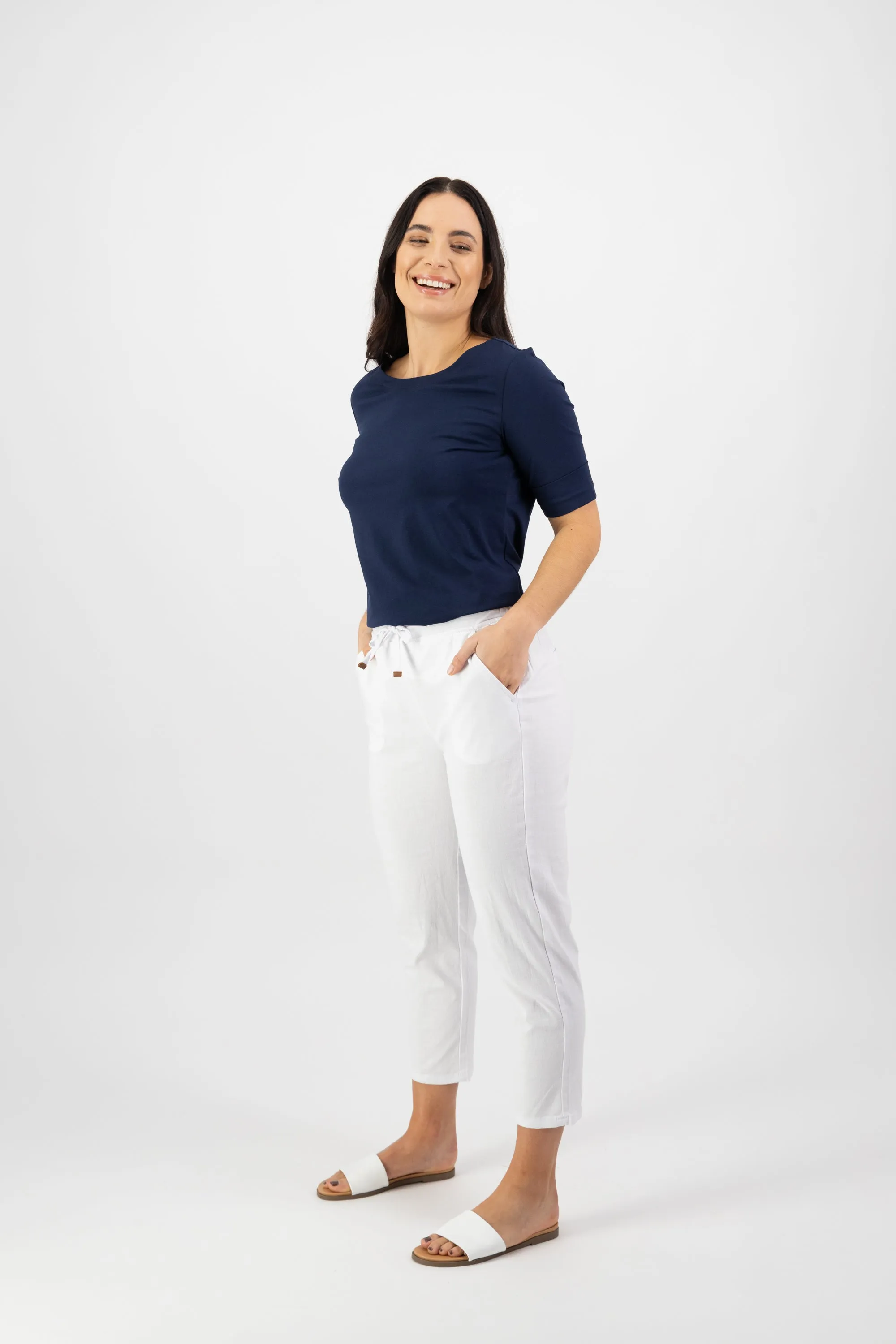 Vassalli 7/8 Leg Elastic Waist Pant - White